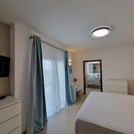 Torri - Moderna Casa Con Piscina Privada Semesterbostad Santa Eularia des Riu