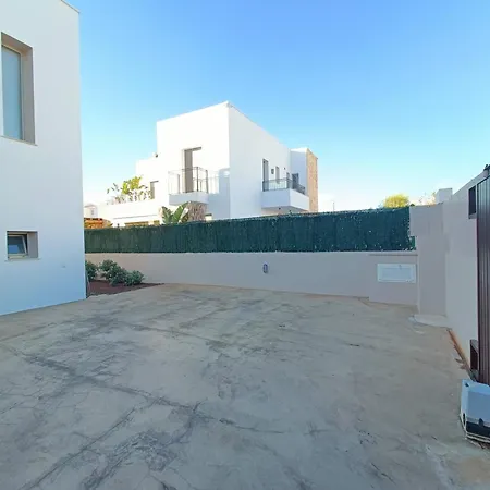 Holiday home Moderna Casa Con Piscina Privada *