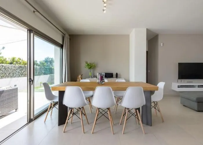 Moderna Casa Con Piscina Privada Santa Eularia des Riu