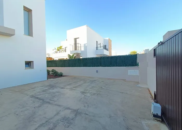 Vakantiehuis Moderna Casa Con Piscina Privada *